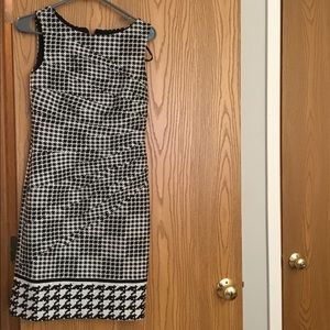 Jessica Simpson dress